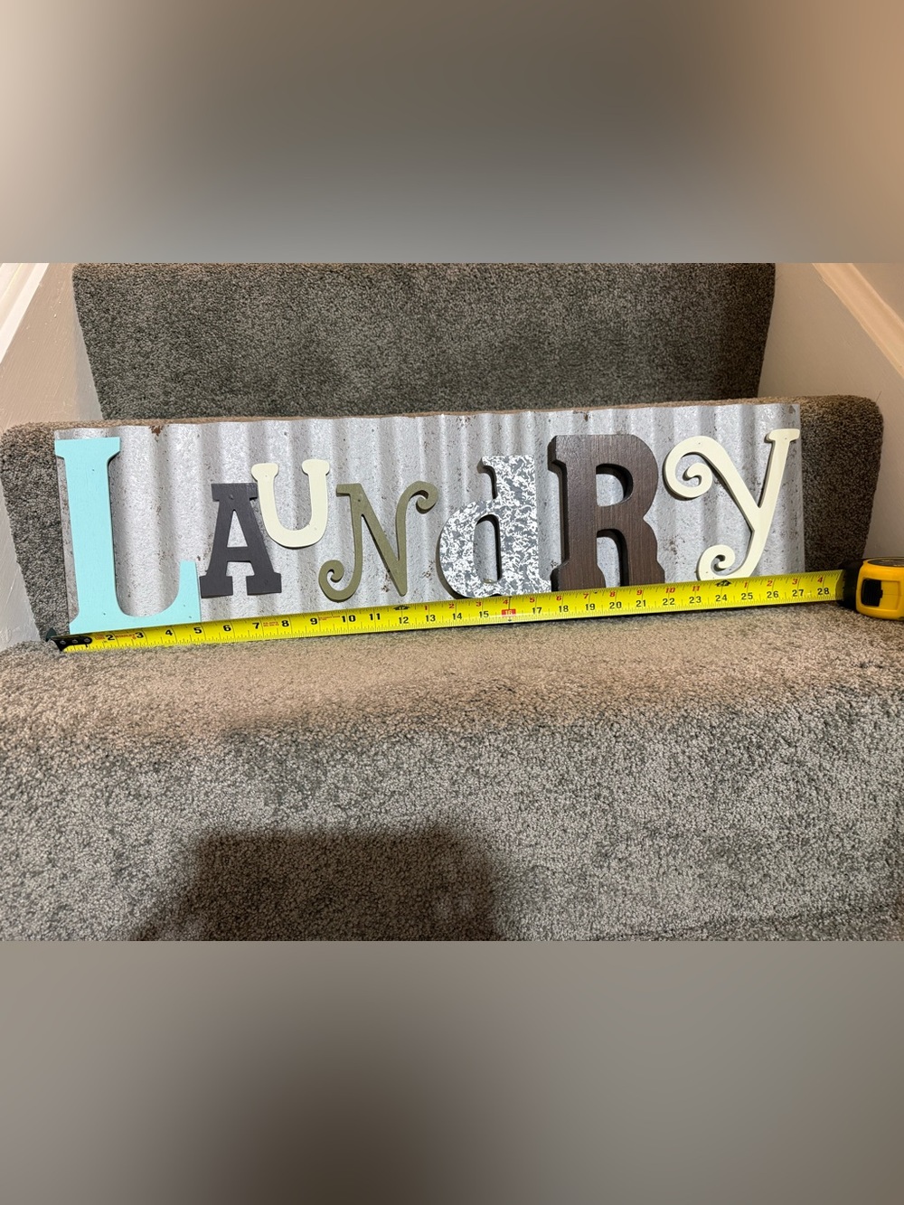 Decorative Laundry Sign - Picture 3 of 4